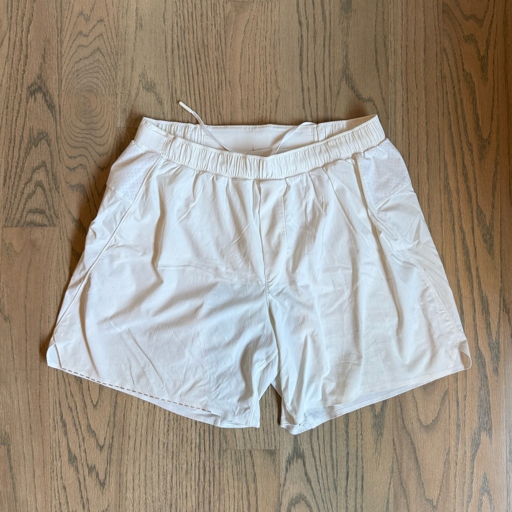 Men’s white Lululemon shorts